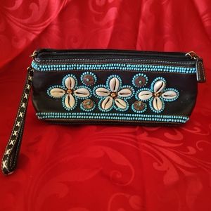 Wristlet